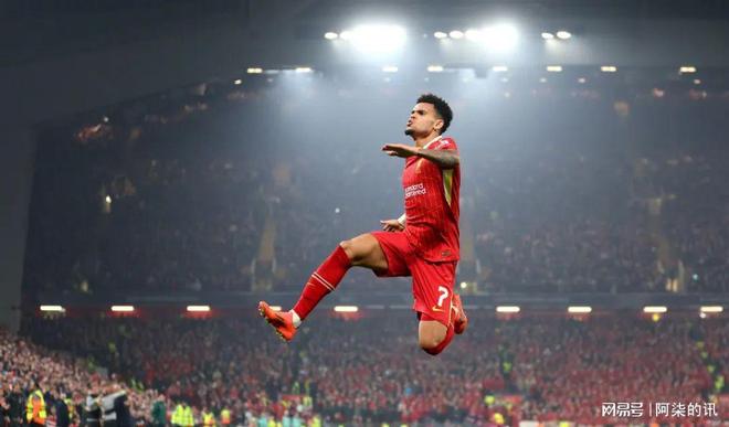 关于波尔图力克拜仁，哈兰德乌龙送礼世界杯的信息