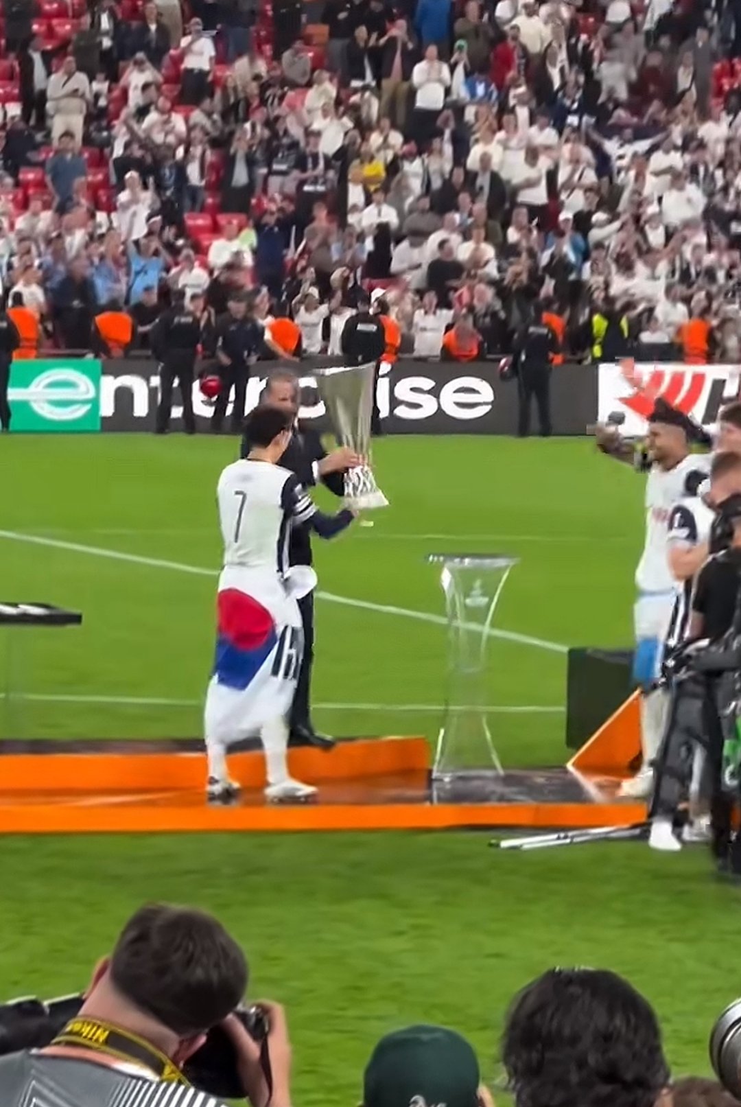 开云APP-多特蒙德绝杀皇马，孙兴慜乌龙送礼亚洲杯